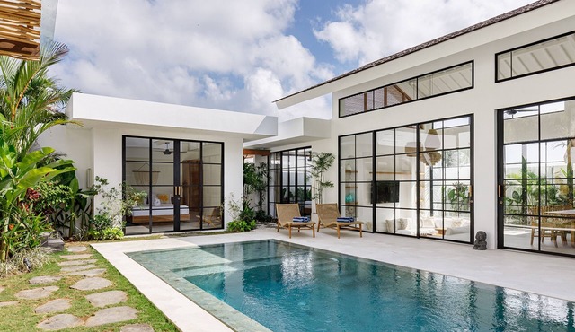 Family Nest 4-Bedroom Villa with private pool in Kabupaten Badung
