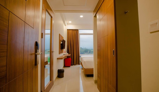 Front One Hotel Purwodadi in Purwodadi