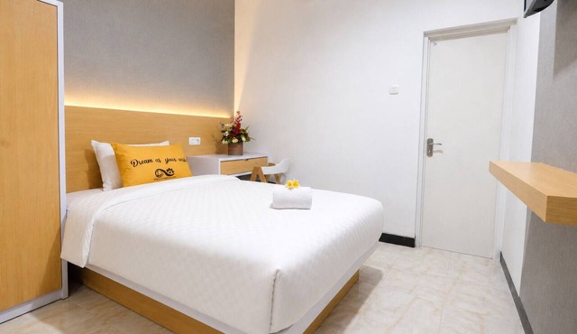 Gapura Homestay by Sinergi in Semarang