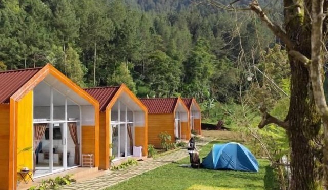Glamping Azalea Tawangmangu in Jawa Tengah