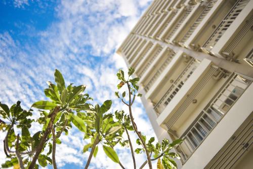 Golden Tulip Essential Tangerang