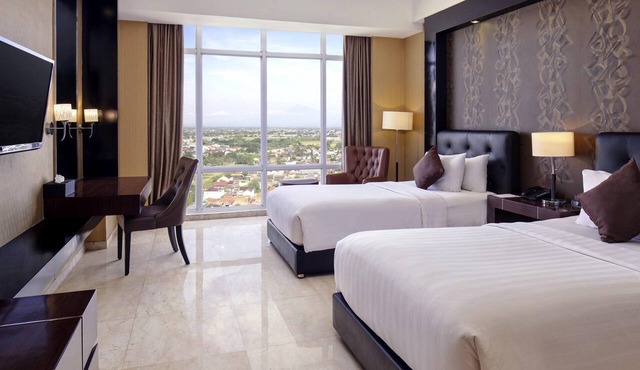 Grand Mercure Solo Baru in Grogol