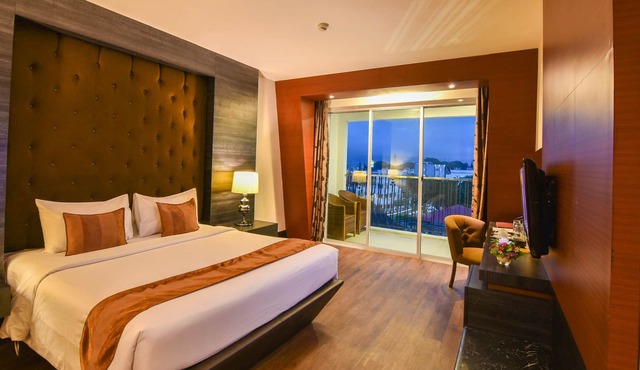 Grand Rocky Hotel in Bukittinggi