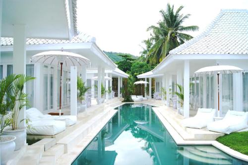 Harmony Villas in Kuta Lombok