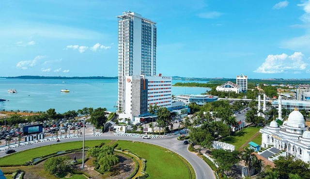 HARRIS Hotel Batam Center