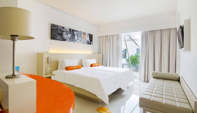 HARRIS Hotel & Conventions Denpasar Bali