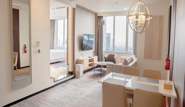 HARRIS Suites FX Sudirman Jakarta