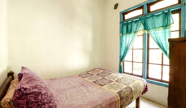 Homestay Mbah Parni in Kokap