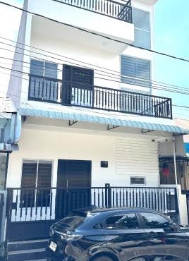 Homestay Permata Baloi Apple House Batam