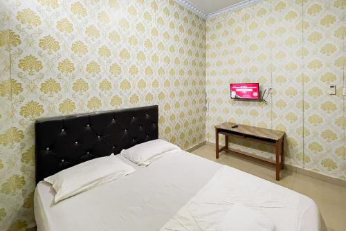 Homestay Rand's Kopi Pandan Syariah Mitra RedDoorz in Halangan