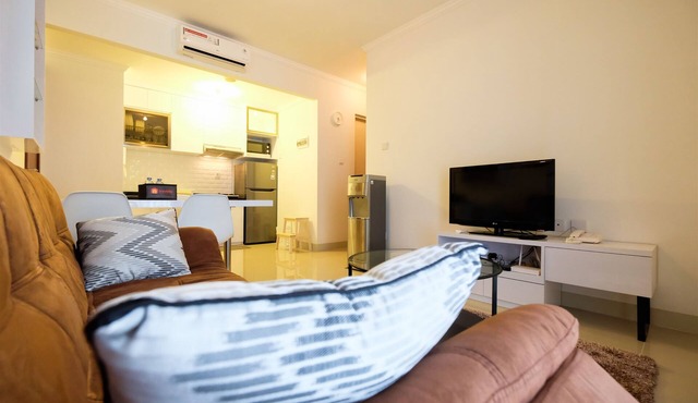 Homey 2Br Signature Park Grande Apartment in Jakarta