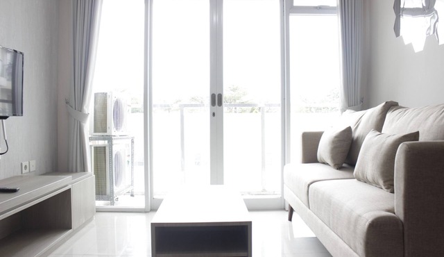 Homey 3BR Apartment at Gateway Pasteur near Exit Toll