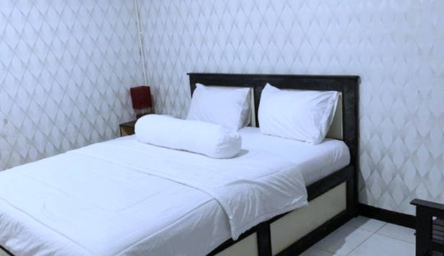 Hotel Cendrawasih Kotaraja By Reccoma