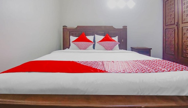 Hotel O Gayatri Residence in Jakarta