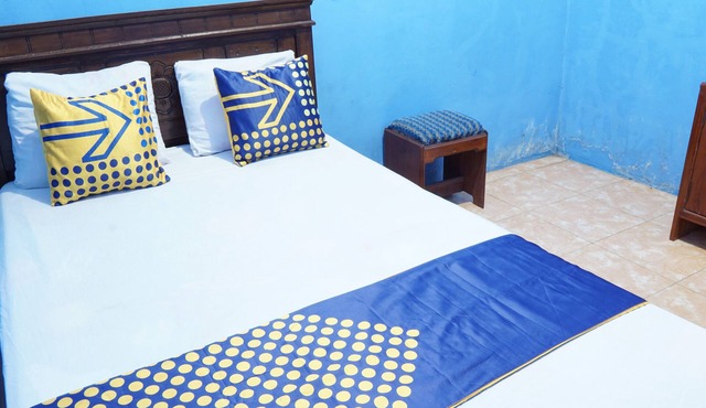 Hotel O Homestay Srikandi Pulau Merah BeachNearPantai Pancer in Sumberagung