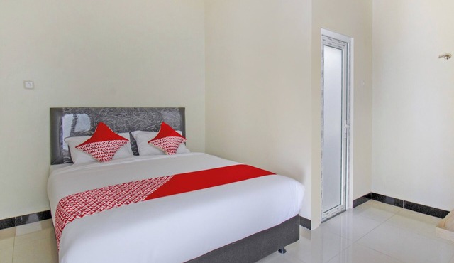 Hotel O Irma's Residence