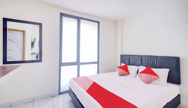 Hotel O J&B Smart Jatinegara
