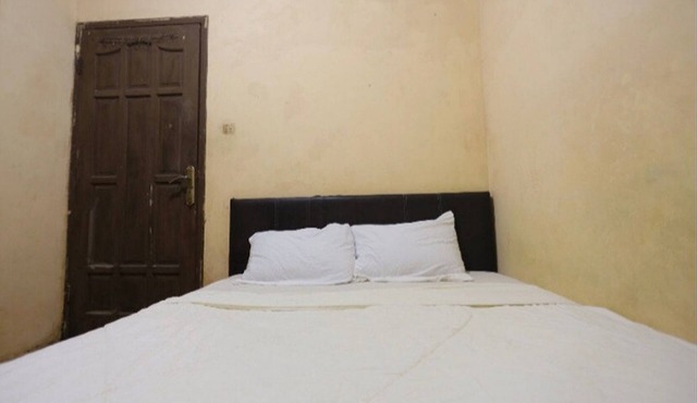 Hotel O Lewi Family Guest House Near GBKP Bangun Mulia Km. 11 in Medan