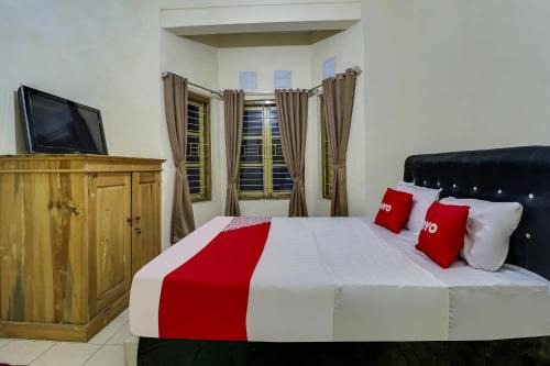 Hotel O My Guest House Syariah in Cimahi