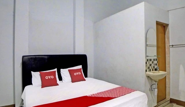 Hotel O near Universitas Negeri Medan in Medan