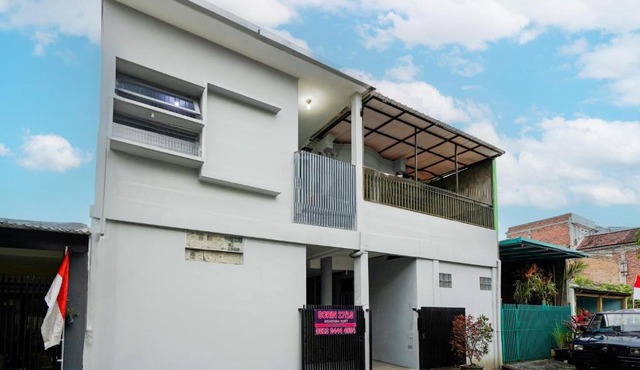 Hotel O Pdl Guest House Syariah in Bandung