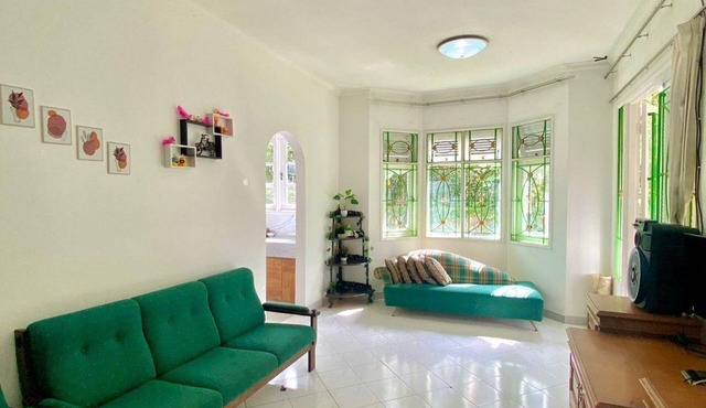 Hotel O Puncak Resort Guest House in Cipanas