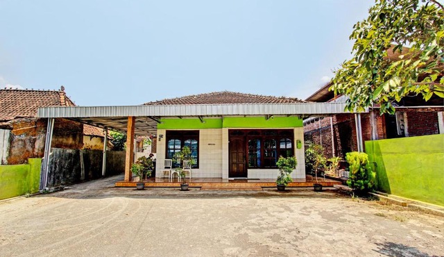 Hotel O Sengon Kostel Syariah in Mayong