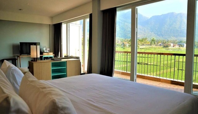 Hotel Santika Garut
