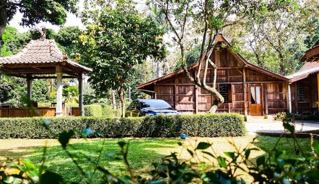 Joglo Mbah Guru Homestay