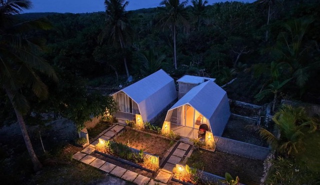 Kelingking Garden Villa