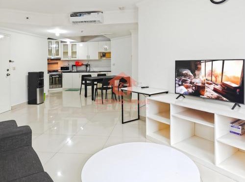 Large 3BR Rasuna Apt w/Pool, Gym, WiFi in Jakarta