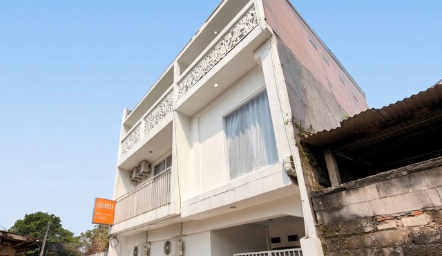 LiviZens at BXC Bintaro Syariah in South Tangerang