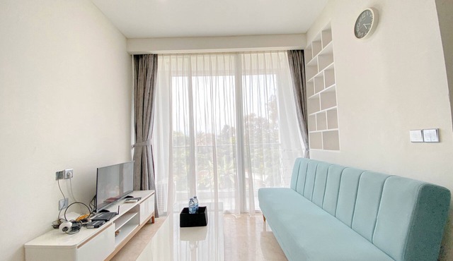 Luxurious Studio At Art Deco Apartment