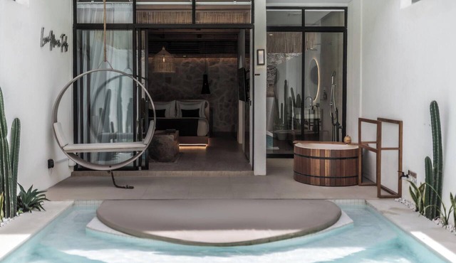 Luxury Uluwatu Retreat 1BR w/Private Pool Stay in Pecatu