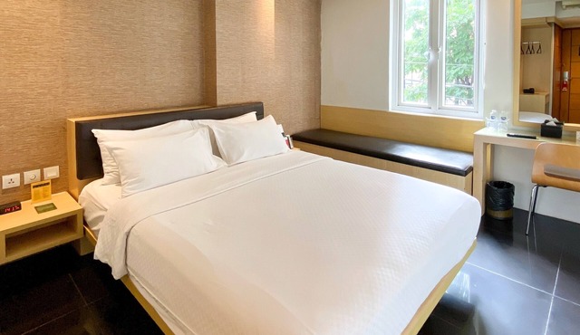 M Hotel Jakarta