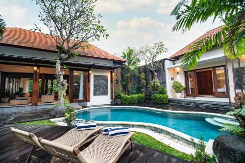 Magnifica Villa Canggu - 3BR Private villa 5 mins to Finns Beach Club in Canggu