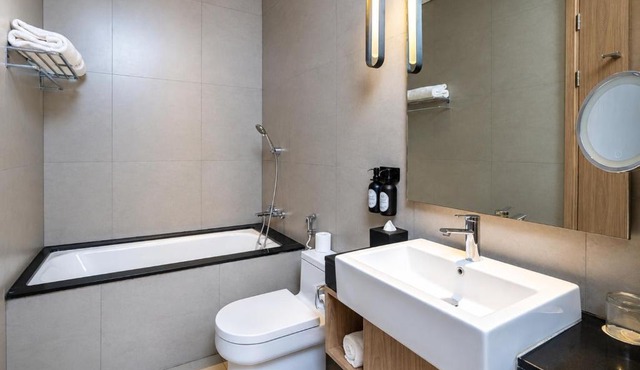 Mangkuluhur Residences by Lorin