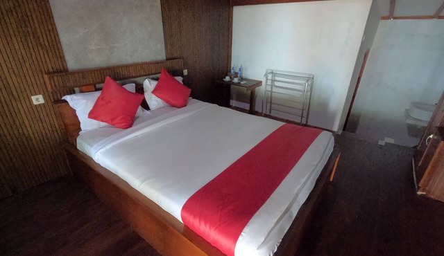 Maryan Moyo Bungalows and resto in Moyo