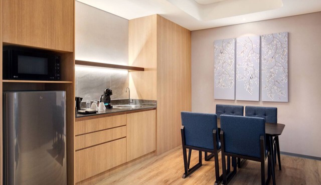 Mercure Jakarta Gatot Subroto in Jakarta