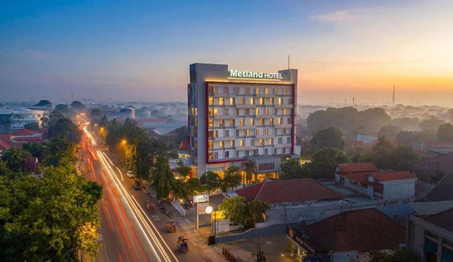 Metland Hotel Cirebon by Horison