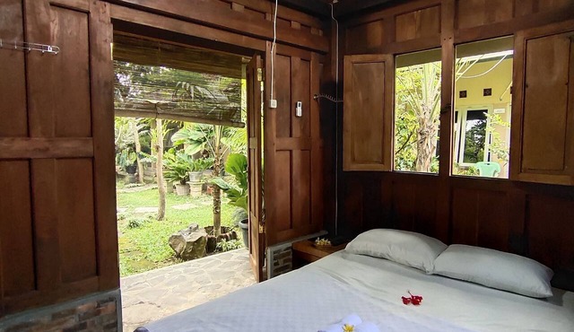 Mettaloka Guest House and Art Space
