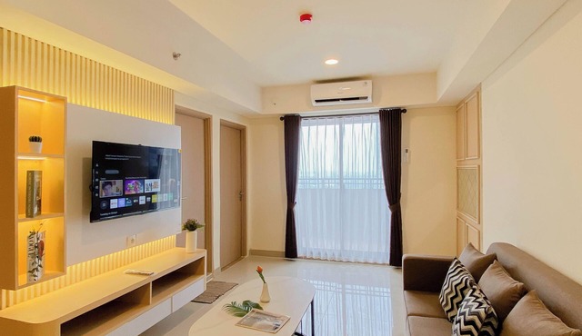 Modern Versatile 3Br At Meikarta District 2 Apartment