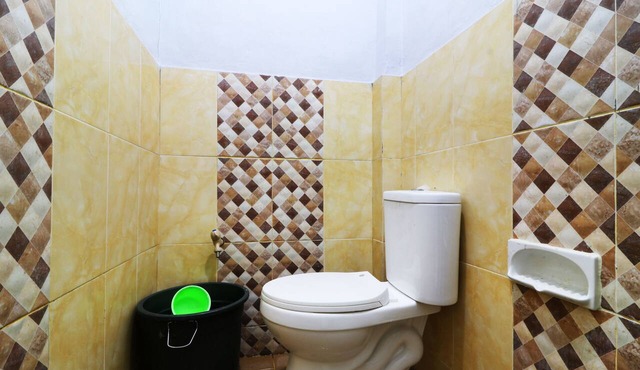 Ombey Guest House in Cibinong