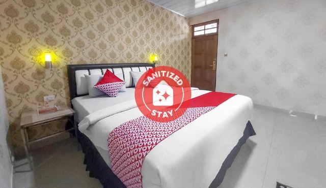 OYO 3196 Hotel Taman Cinta in Singkawang