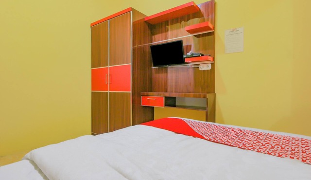 OYO 90216 Kost Sanny in Prabumulih