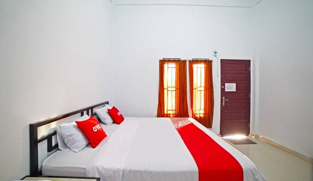 OYO 90618 Hanania House Syariah in Langsa