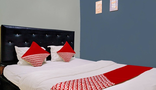 OYO 92431 Grand Bintang Guest House