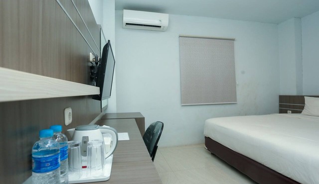 OYO 93774 Khaira Kos Dan PenginapanNearYani Heahlerr