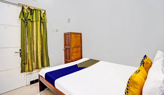 OYO 94022 Guest House Ayomi Syariah in Kertajati