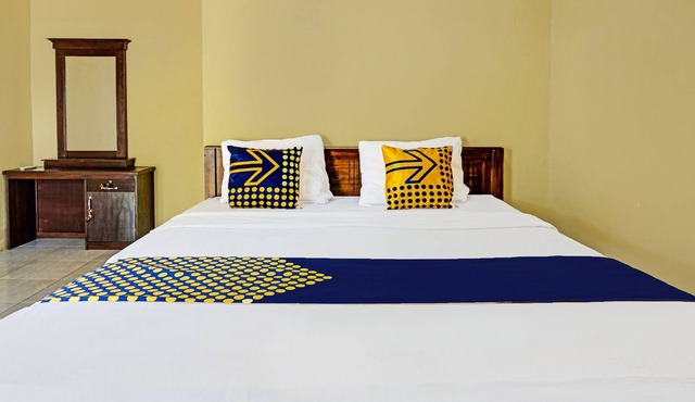 OYO Life 91988 Azka Homestay Klayar